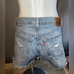 Levi’s 501 High Rise Jean Shorts, size 29